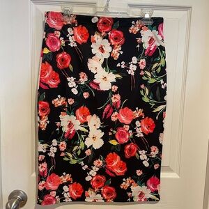 Black Pencil Skirt with Floral Print Flowers Knee Length Size Large